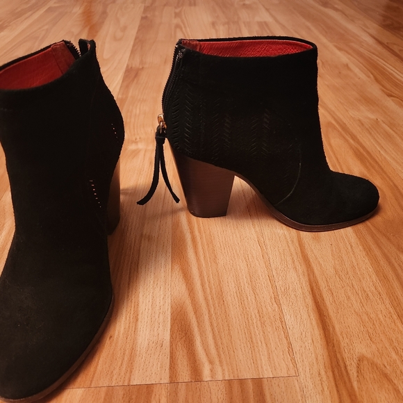 Coach suede booties - Picture 3 of 5